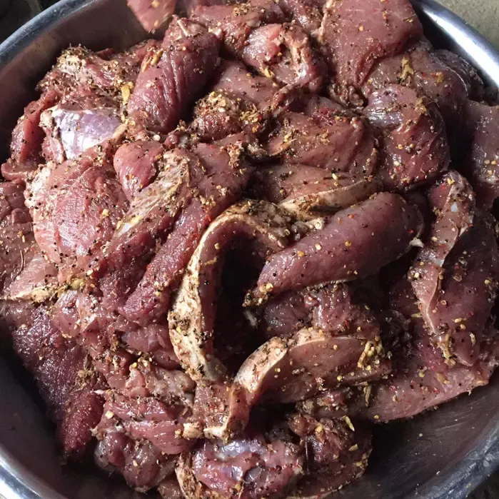 Thịt Lợn gác bếp