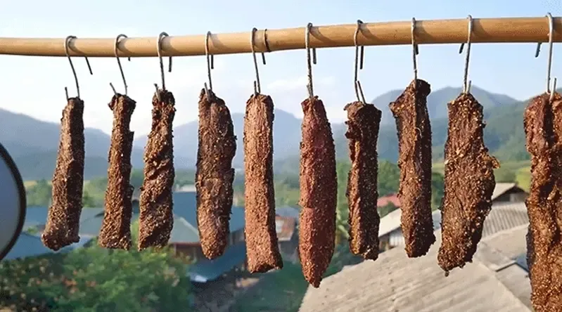 Thịt ngựa sấy